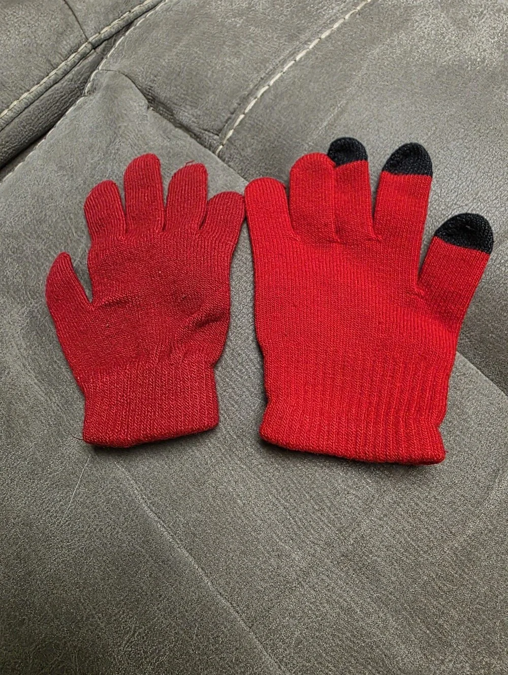 Kids touchscreen gloves